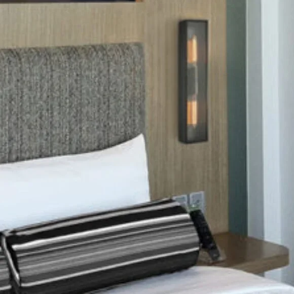 "Marco" Wall Sconce by MATTEO - BRAND NEW IN BOX! 𝟐 𝐚𝐯𝐚𝐢𝐥𝐚𝐛𝐥𝐞 - Picture 3 of 12